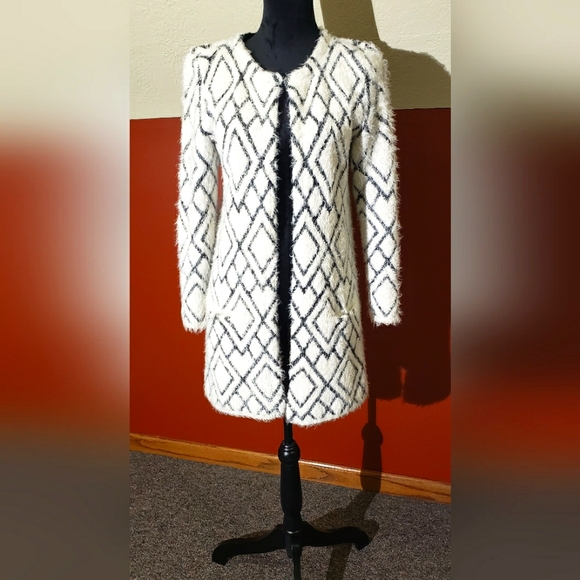 Sweater Blazer - Picture 1 of 4